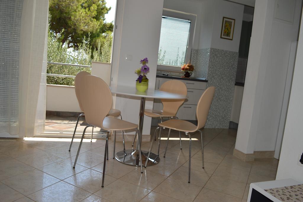Apartments Majstrovic Živogošće Esterno foto