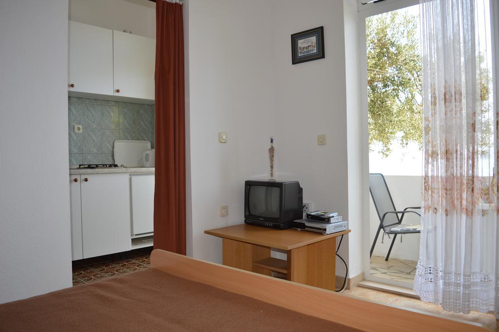 Apartments Majstrovic Živogošće Esterno foto