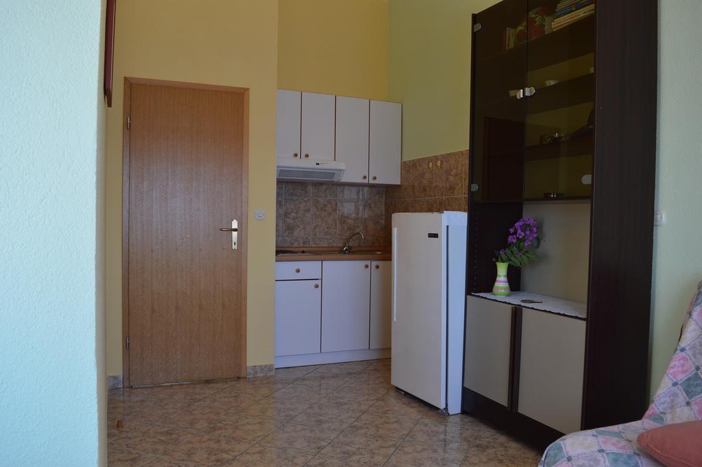 Apartments Majstrovic Živogošće Esterno foto